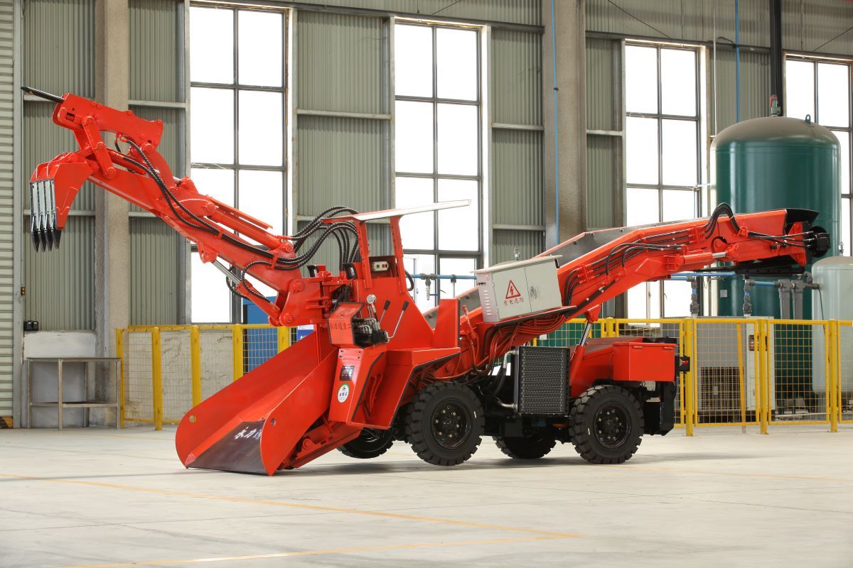 永力通皮帶式扒渣機(jī)，輸送快不撒料